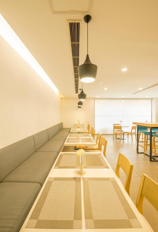 Hanting Hotel Nanjing Wutang Square Exterior photo